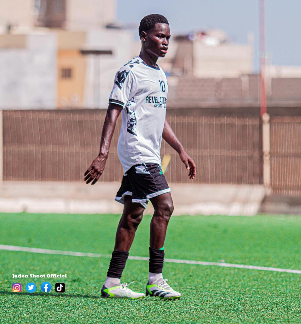 Joueur de KAF Global Foot sur le terrain